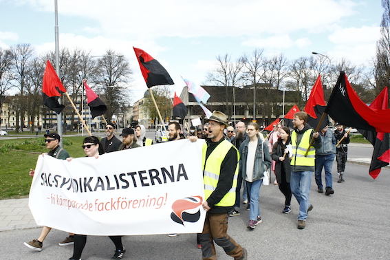Demonstrationståg med fackföreningen Norrköpings LS av SAC Syndikalisterna.