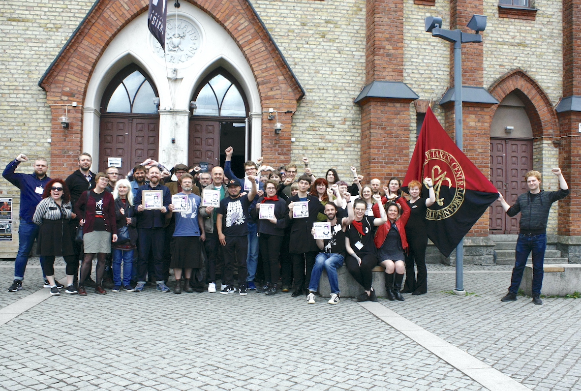 Gruppbild med deltagare i SAC Syndikalisternas kongress i Gävle 2022.